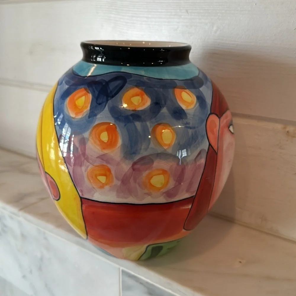 Denise Ford By Ganz Bella Casa Ladies Faces Ceramic Vase NWT
